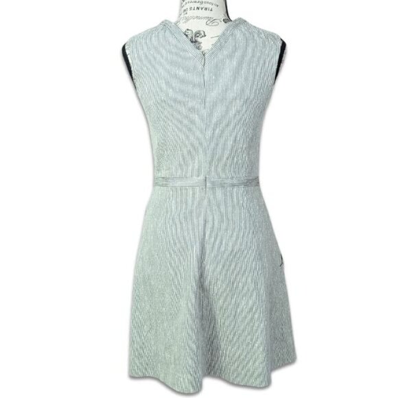 Theory Silk Fit & Flare Sleeveless V Neck Dress Soft Linen Stripe Women's Size 2 - Picture 2 of 8